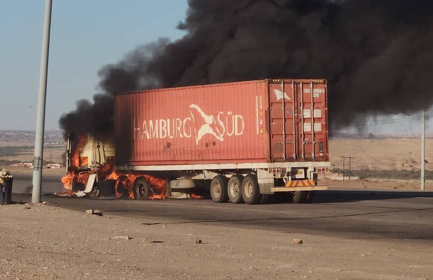 a freight truck traveling from Walvis Bay to Windhoek caught fire near the Swakopmund roadblock area along the B2 highway