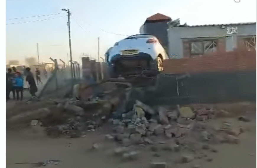 Police Clash with Driver After Early Morning Crash in Otjiwarongo