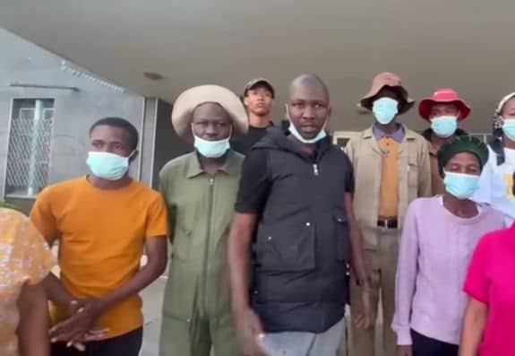 Dolam Residents Take Sewage Protest…