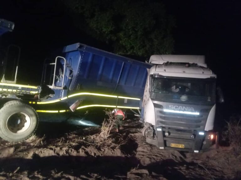 Two Trucks Involved in Accident on Rundu-Divundu Route 4 Two Trucks Involved in Accident on Rundu-Divundu Route