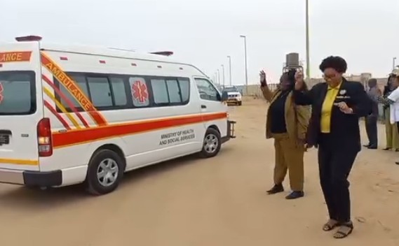 Langer Heinrich Donates Two Ambulances to Henties Bay Clinic