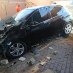 Vehicle Crashes Into House Yard in Early Morning Accident