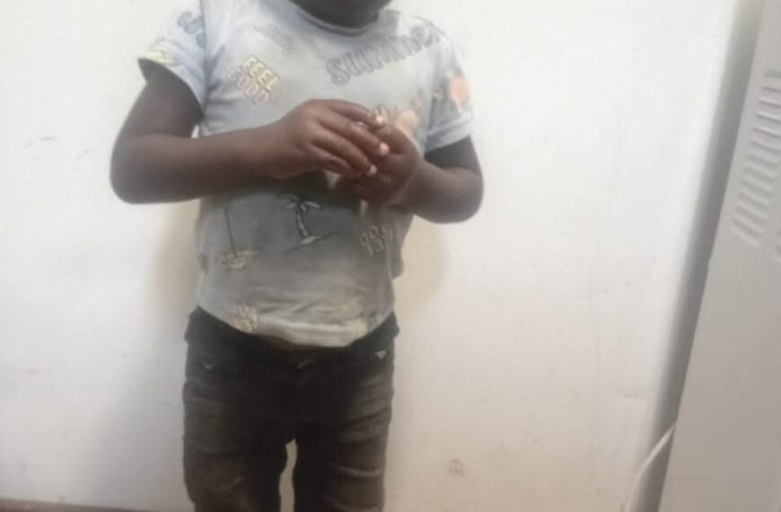 Police Seek Parents of Lost…