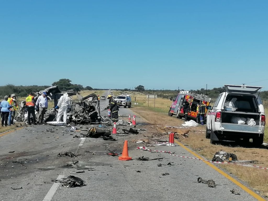 11 Confirmed Dead in Ministry of Health Minibus Crash on B1 Near Otjiwarongo 1 11 Confirmed Dead in Ministry of Health Minibus Crash on B1 Near Otjiwarongo