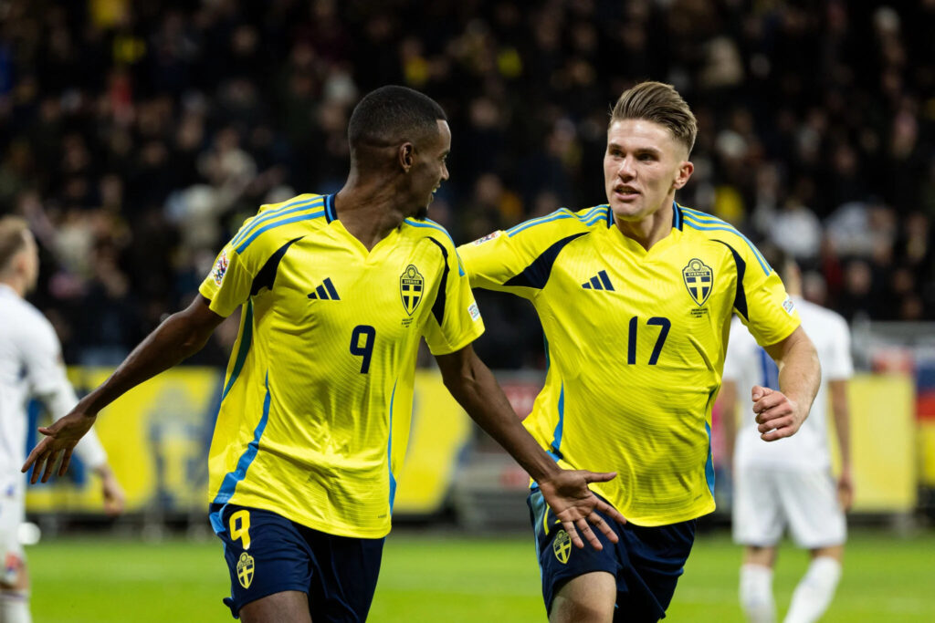 Sweden Dominate Tunisia 5–1 in Commanding Performance Led by Isak and Ayari 1 1001076956