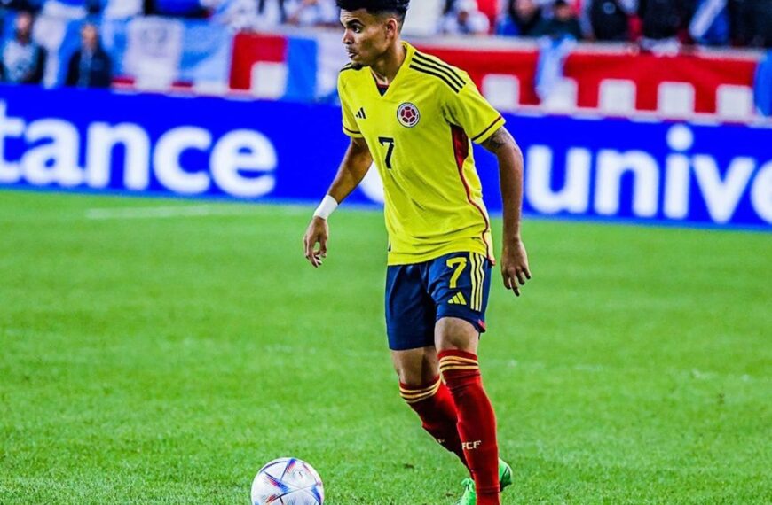 Luis Díaz Shines as Colombia Overcome Uzbekistan