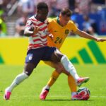 USA Defeat Australia 2–0 to Top Group D and qualify to Round of 32