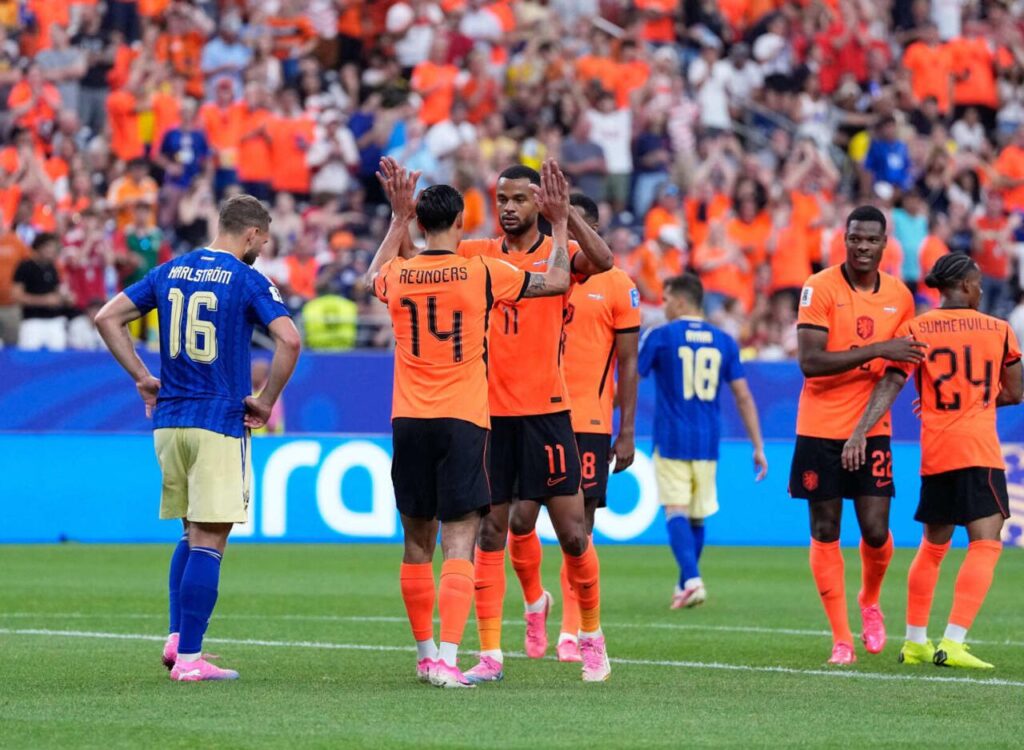 Brobbey and Gakpo Score Braces as Netherlands Hammer Sweden 5-1 1 1001097389