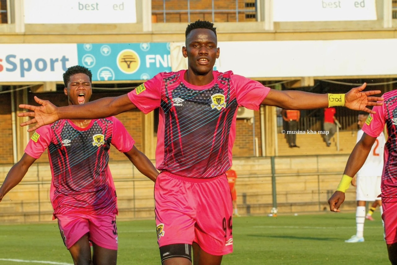 The Updated World 21 Sekhukhune United Beat AmaZulu FC, Stellenbosch FC and Kruger United to Sign Muzeu