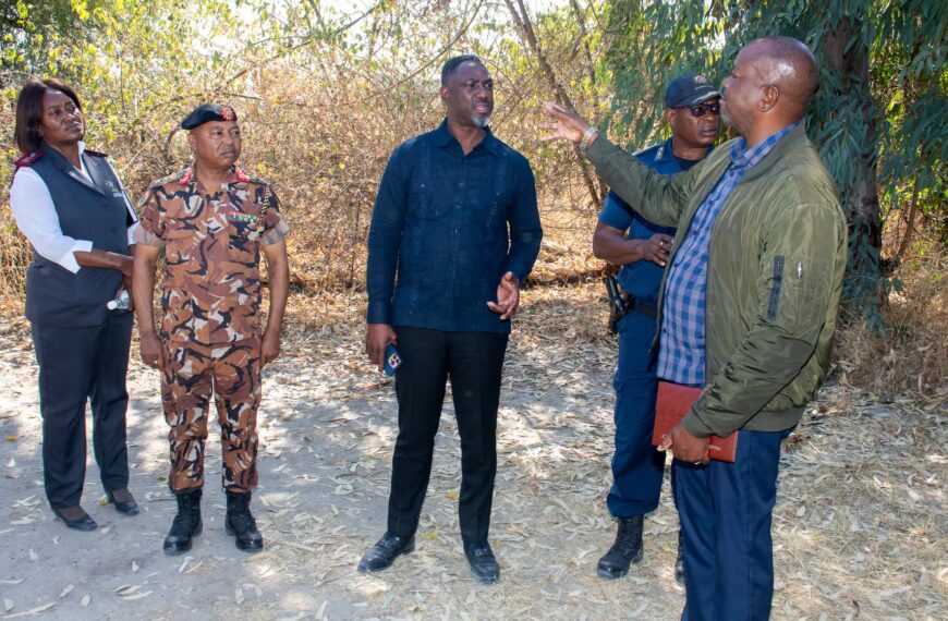 Governor hears healthcare workers’ concerns during Oshakati Hospital visit