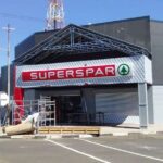 Keetmanshoop SUPERSPAR workers thank Amushelelo after receiving salaries