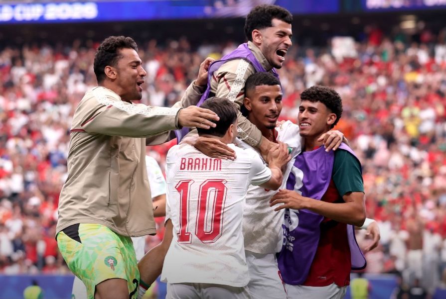 Morocco secured a commanding 3–0 victory over Canada to book their place in the quarter-finals 1 1001143926