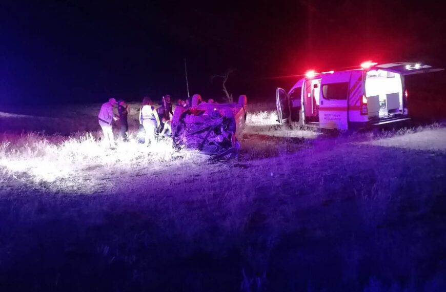 Four Injured as Vehicle Overturns Near Arandis