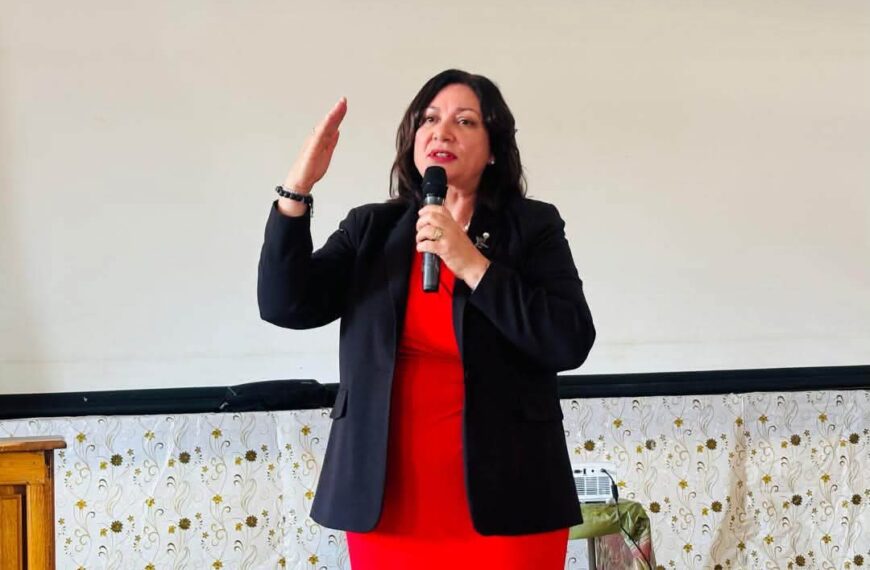 Steenkamp Urges School Leaders to Drive Excellence