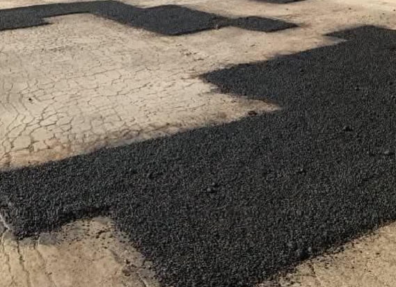Kahmann Outlines Walvis Bay Road Rehabilitation Plans at Kuisebmund Engagement