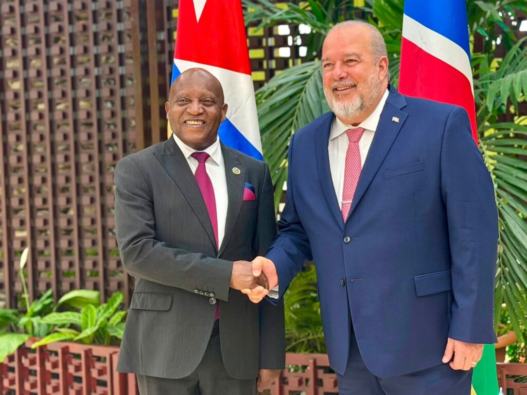 Ngurare Invites Cuban Youth to Study in Namibia 1 1001272574