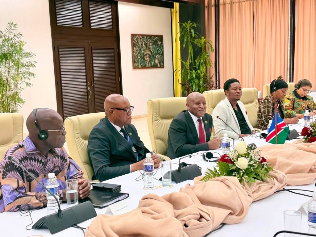 Ngurare Invites Cuban Youth to Study in Namibia 2 1001272575