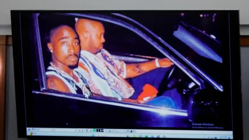 Duane “Keffe D” Davis Found Guilty of Tupac Shakur’s Murder 8 Tupac Shakur in the car the day he was shot