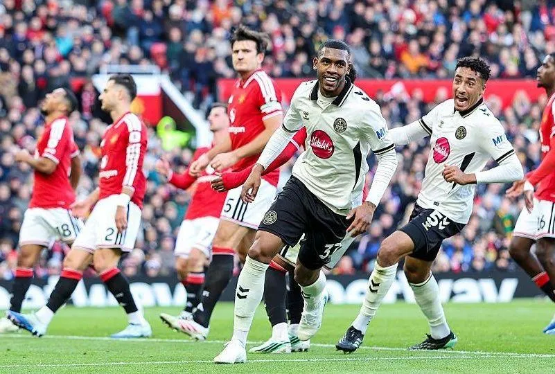 Bournemouth Thrash Manchester United