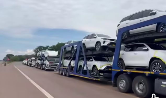 Zimbabwean Millionaire Wicknell Chivayo Splashed Millions on Pastors, Church Members, Lawyers in His Final 6 Days 11 Zimbabwean millionaire Wicknell Chivayo vehicles bought for church members
