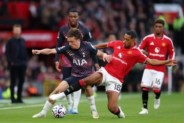 Manchester United Settle for a Draw Against 10-Man Tottenham Hotspur 8 Manchester United FC vs Tottenham Hotspur FC